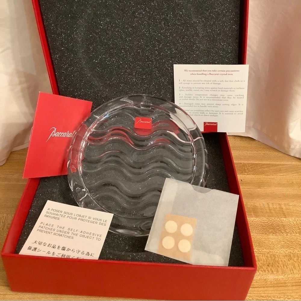 Baccarat Round Waved Crystal Trinket Dish 5” in.​​​​ - Picture 5 of 9